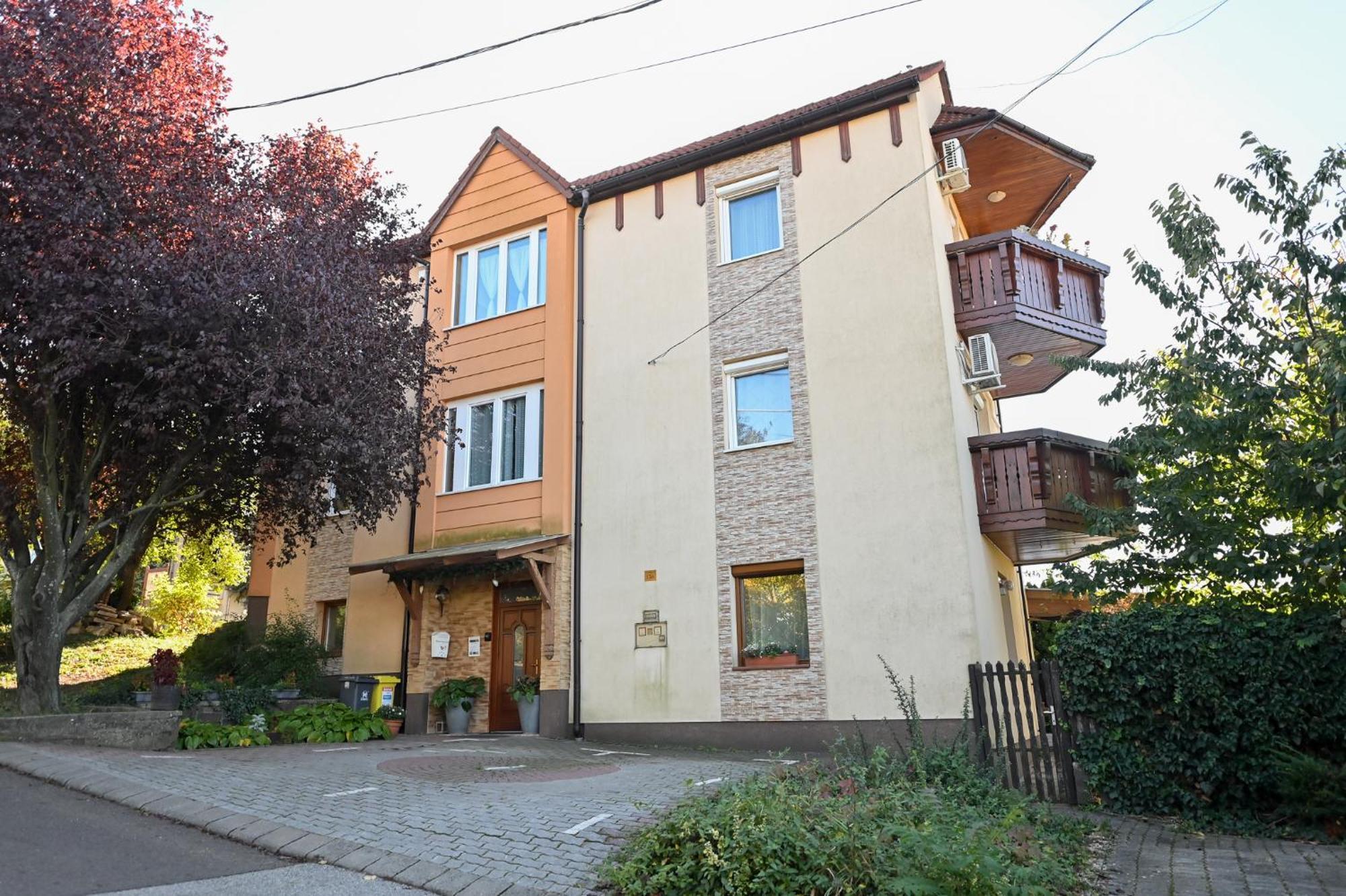 אגר Bellavista 2 Apartman מראה חיצוני תמונה