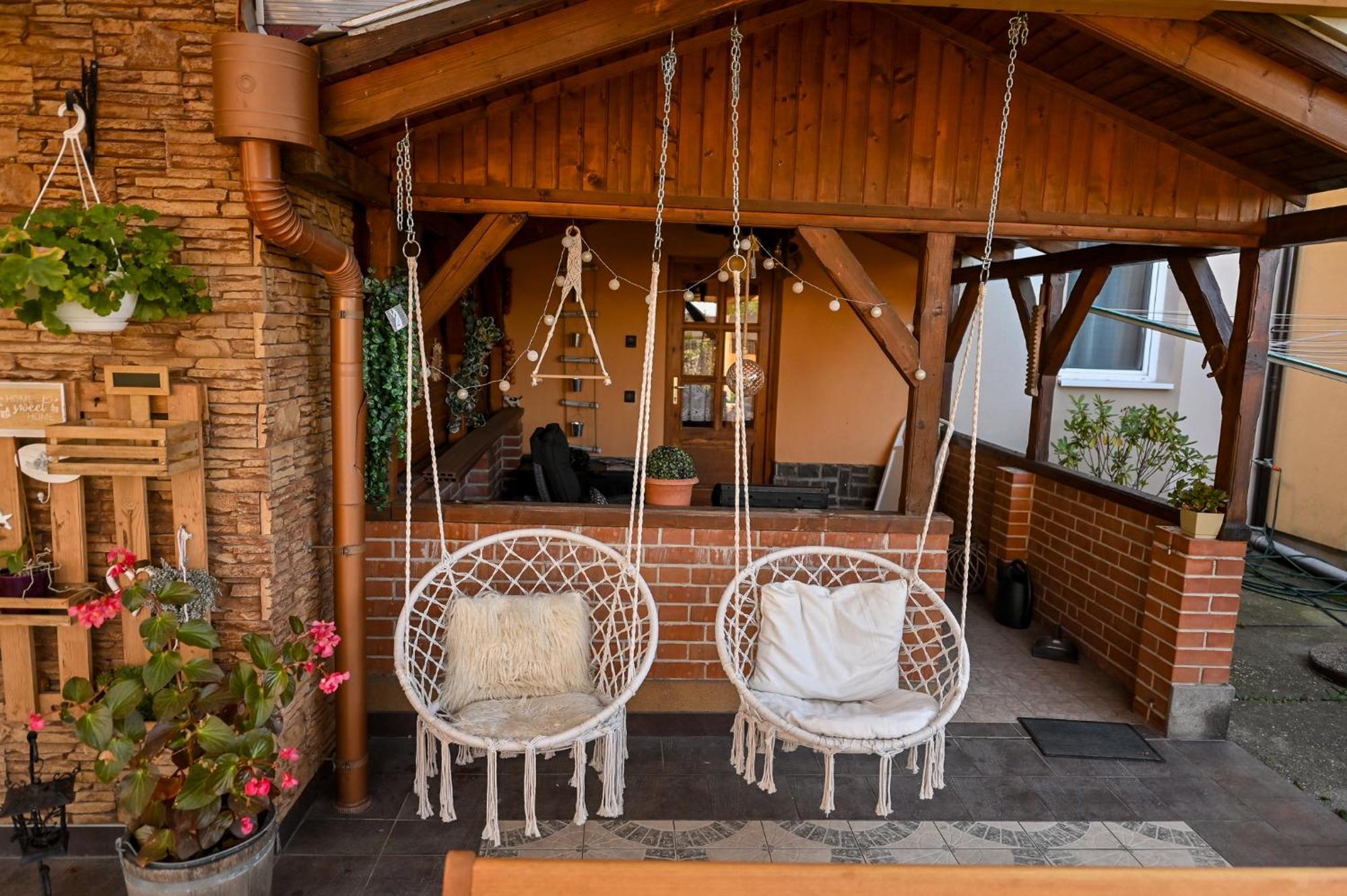 אגר Bellavista 2 Apartman מראה חיצוני תמונה