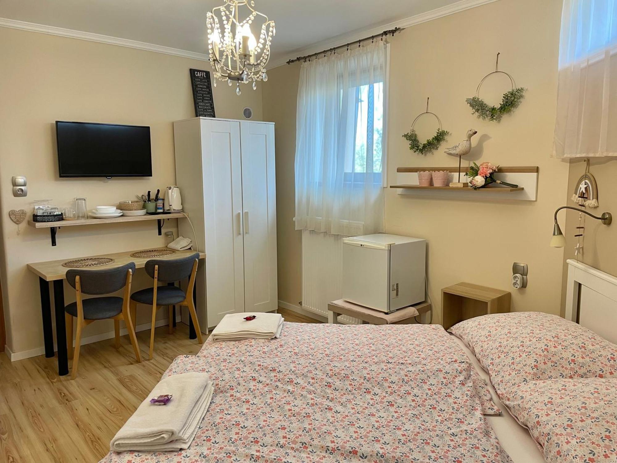 אגר Bellavista 2 Apartman מראה חיצוני תמונה